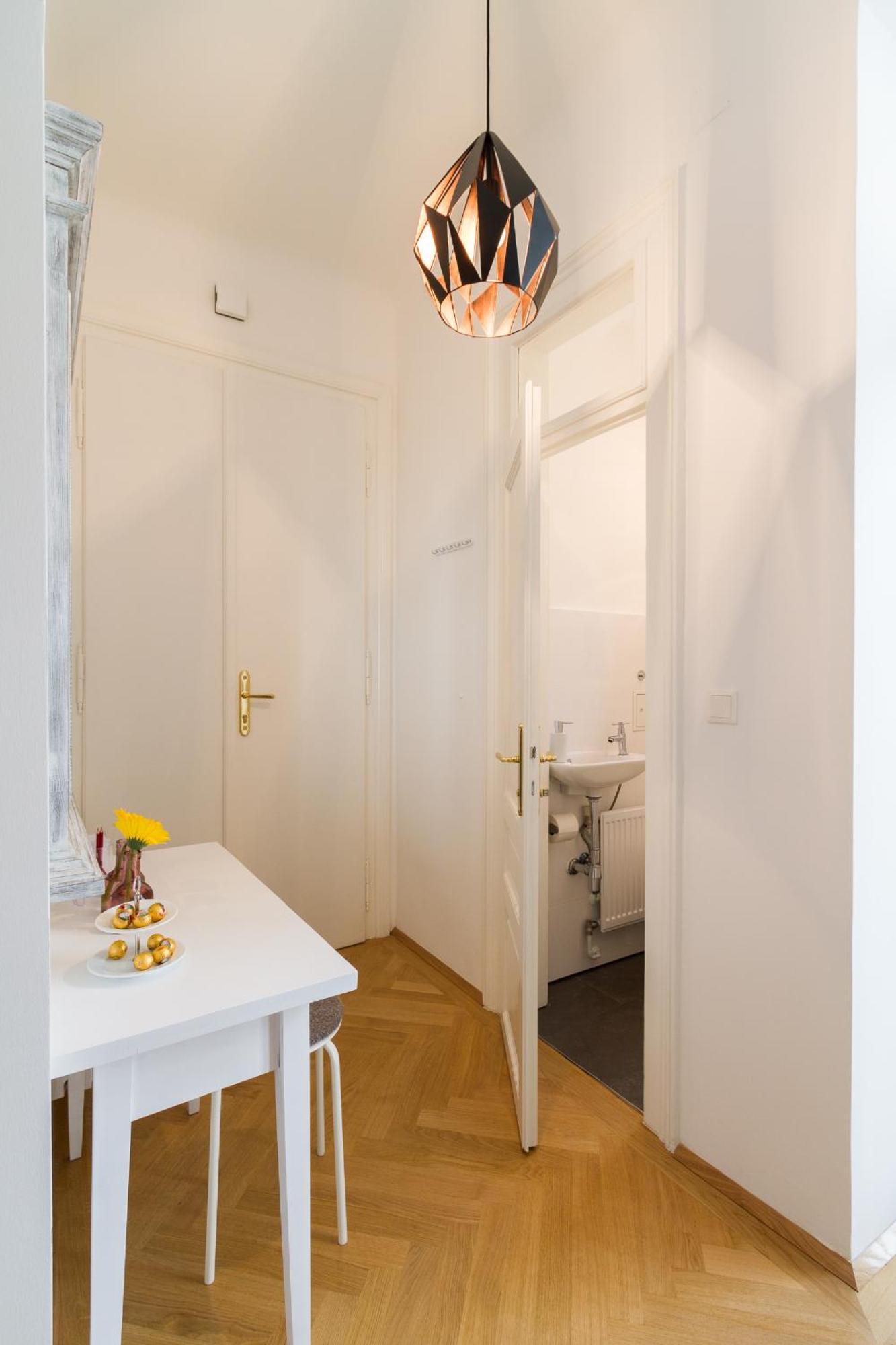 Apartment Vienna Your Home Abroad ภายนอก รูปภาพ